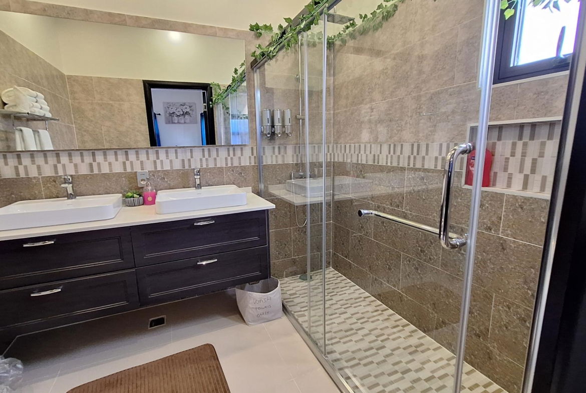 Eleventh image of 29-29 Pyramid Point in Ocho Rios, St. Ann, Jamaica - property is For Sale