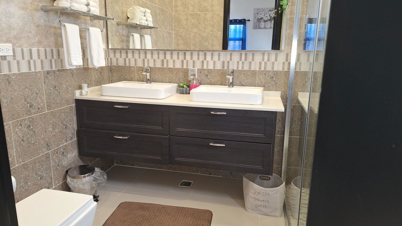 Modern-3-Bedroom-Home-for-Sale-in-Pyramid-Point-Ocho-Rios-St.-Ann Twelfth image of 29-29 Pyramid Point in Ocho Rios, St. Ann, Jamaica - property is For Sale