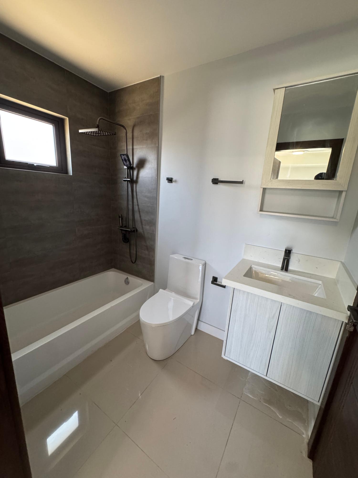 Fifth image of 455 Oak Estate in Bernard Lodge, St. Catherine, Jamaica - property is For Rent
