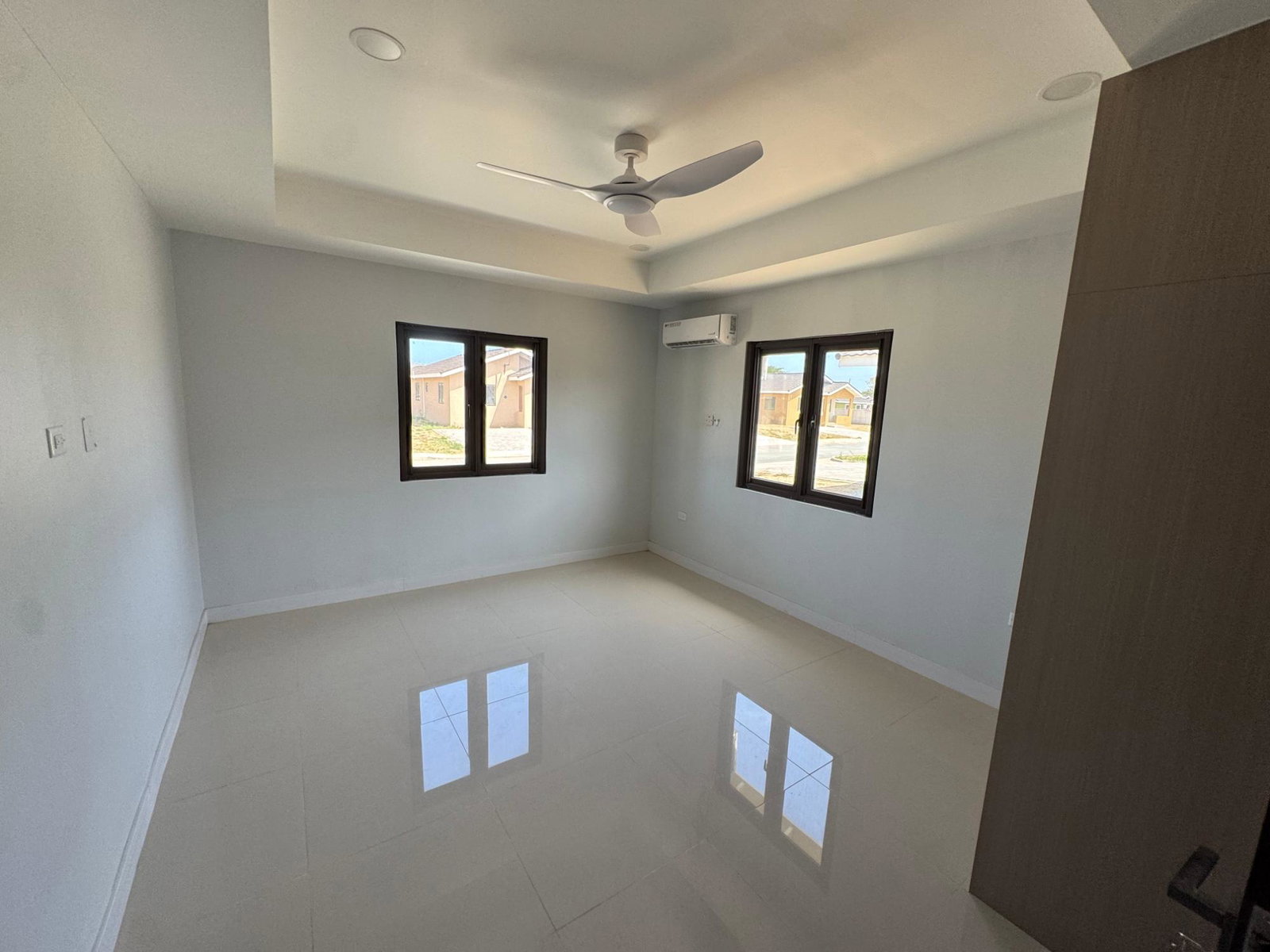 Sixth image of 455 Oak Estate in Bernard Lodge, St. Catherine, Jamaica - property is For Rent