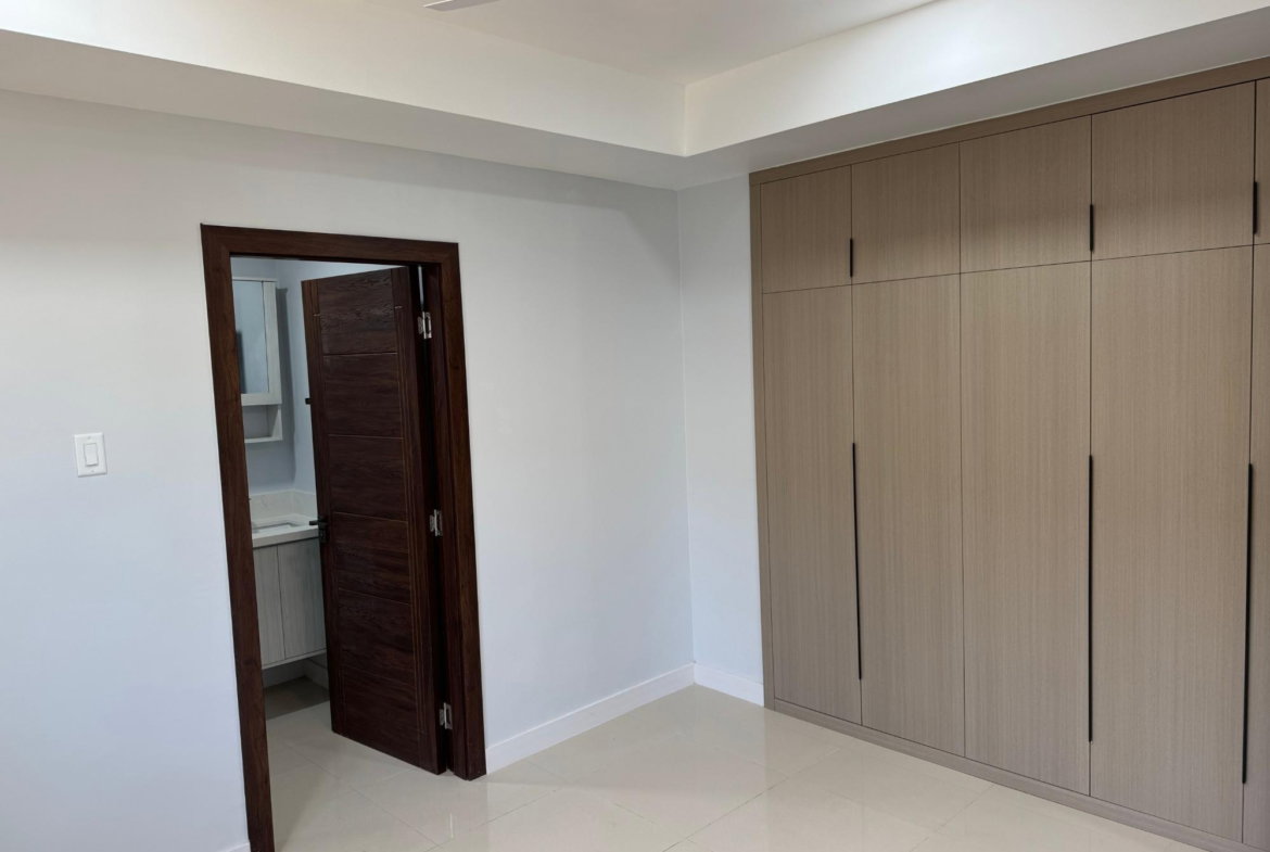 Ninth image of 455 Oak Estate in Bernard Lodge, St. Catherine, Jamaica - property is For Rent