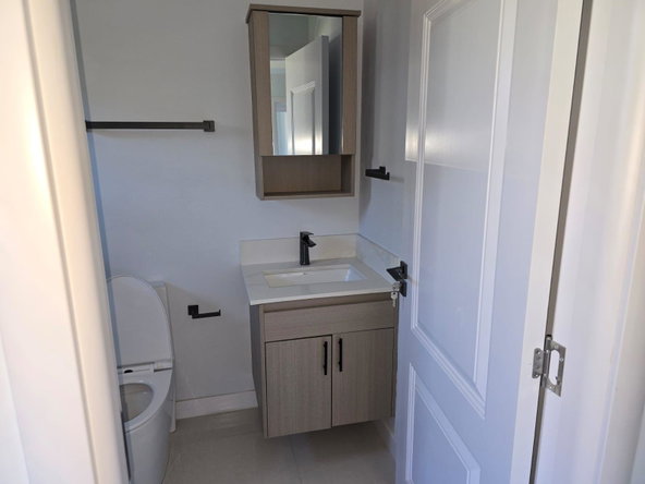 Seventeenth image of 433 Oak Estate in Portmore Pines, St. Catherine, Jamaica - property is For Rent