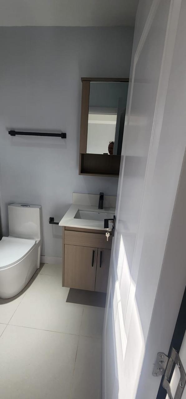Eighth image of 433 Oak Estate in Portmore Pines, St. Catherine, Jamaica - property is For Rent