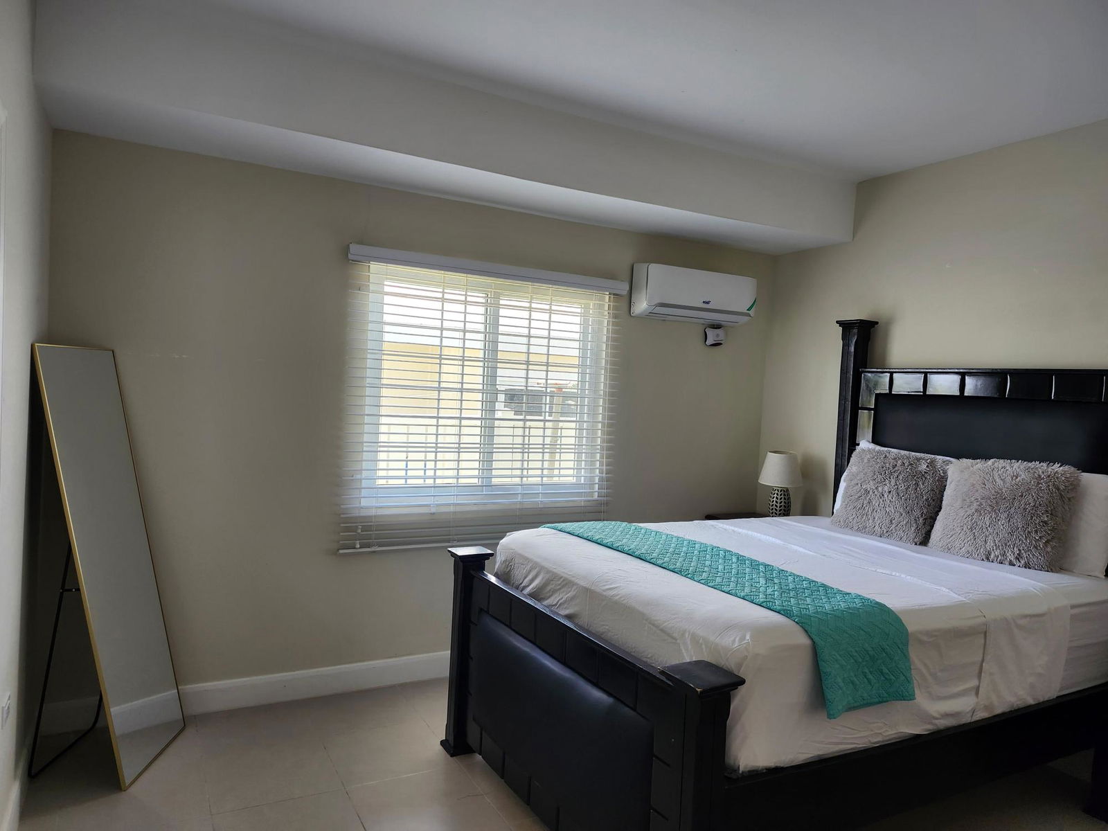 Fifteenth image of 46- Seaweed in Lucea, Hanover, Jamaica - property is For Rent