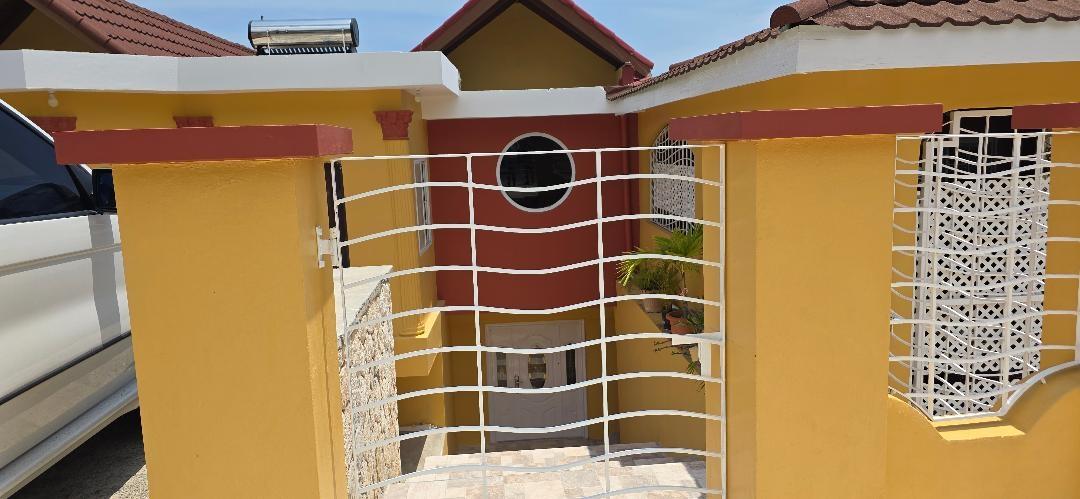Second image of 11 Cleopatra Avenue, Queen h in Kingston 19, St. Andrew, Jamaica - property is For Rent