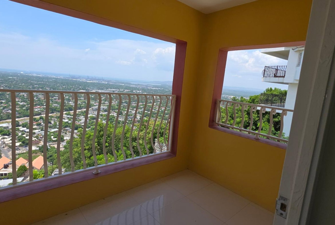 Eleventh image of 11 Cleopatra Avenue, Queen h in Kingston 19, St. Andrew, Jamaica - property is For Rent