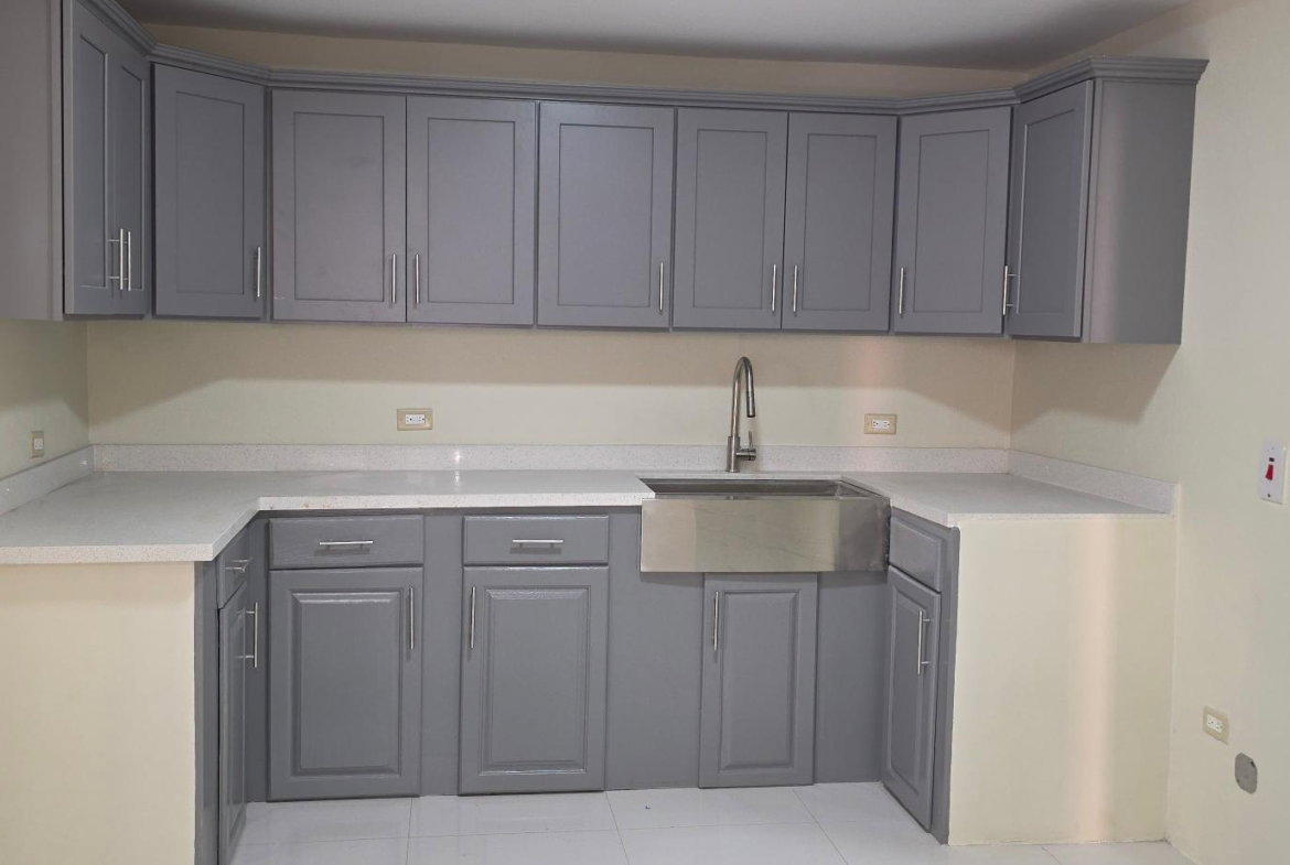 Fourth image of 11 Cleopatra Avenue, Queen h in Kingston 19, St. Andrew, Jamaica - property is For Rent