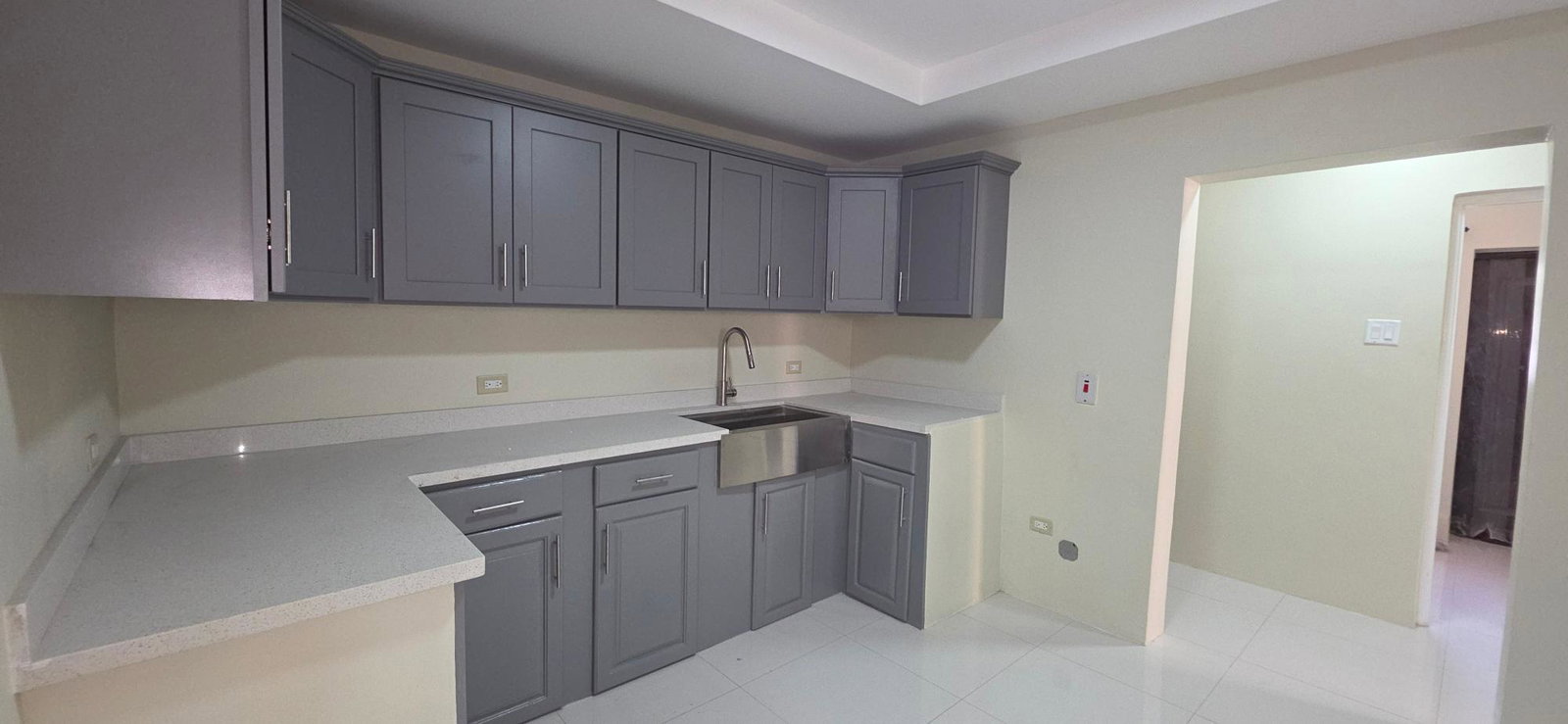 Modern-3-Bedroom-House-for-Rent-in-Queen-Hill-Kingston-St.-Andrew Sixth image of 11 Cleopatra Avenue, Queen h in Kingston 19, St. Andrew, Jamaica - property is For Rent