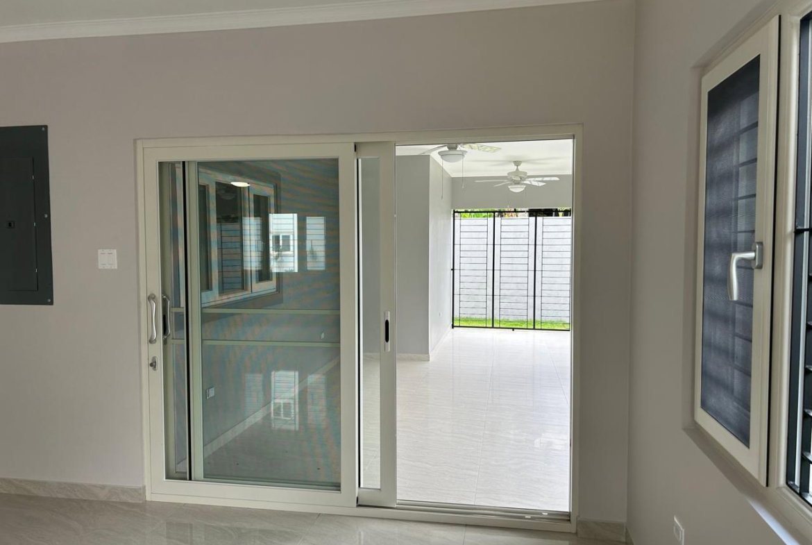 Eleventh image of th 8-14 Garden Close in Kingston 8, St. Andrew, Jamaica - property is For Rent