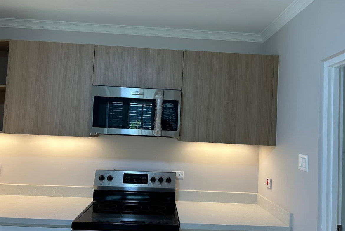 Eighteenth image of th 8-14 Garden Close in Kingston 8, St. Andrew, Jamaica - property is For Rent