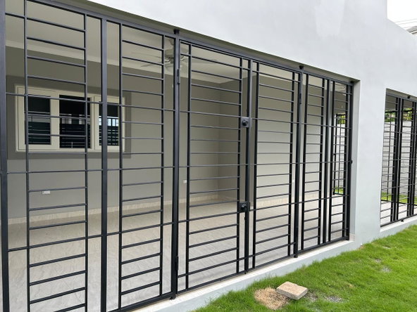 Fifth image of th 8-14 Garden Close in Kingston 8, St. Andrew, Jamaica - property is For Rent