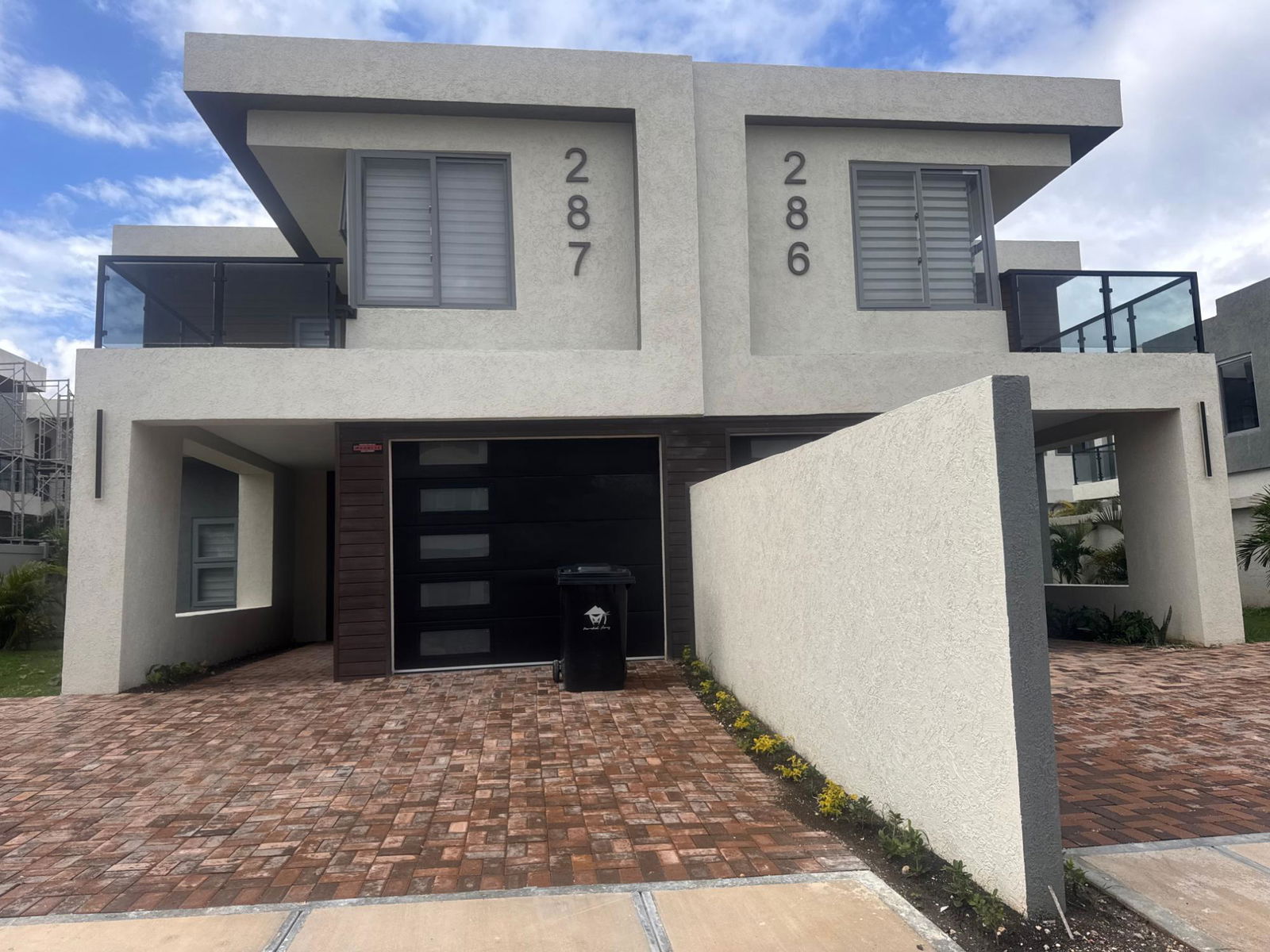 Modern-3-Bedroom-Townhouse-for-Sale-at-Onyx-Paradisiac-Beach-Club-St.-Ann-Jamaica Second image of Onyx 309- Llandovery st Ann in Laughlands, St. Ann, Jamaica - property is For Sale