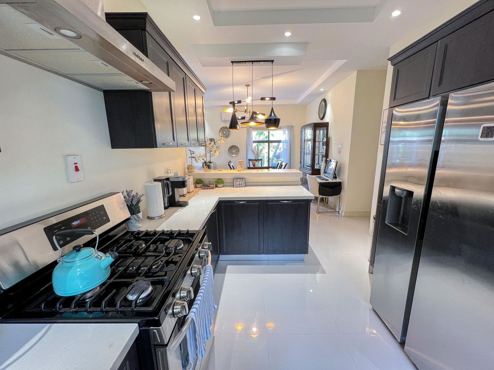 Modern-3-Bedroom-Villa-for-Sale-in-Pyramid-Point-Ocho-Rios-St.-Ann Twelfth image of 79 Pyramid Point in Ocho Rios, St. Ann, Jamaica - property is For Sale