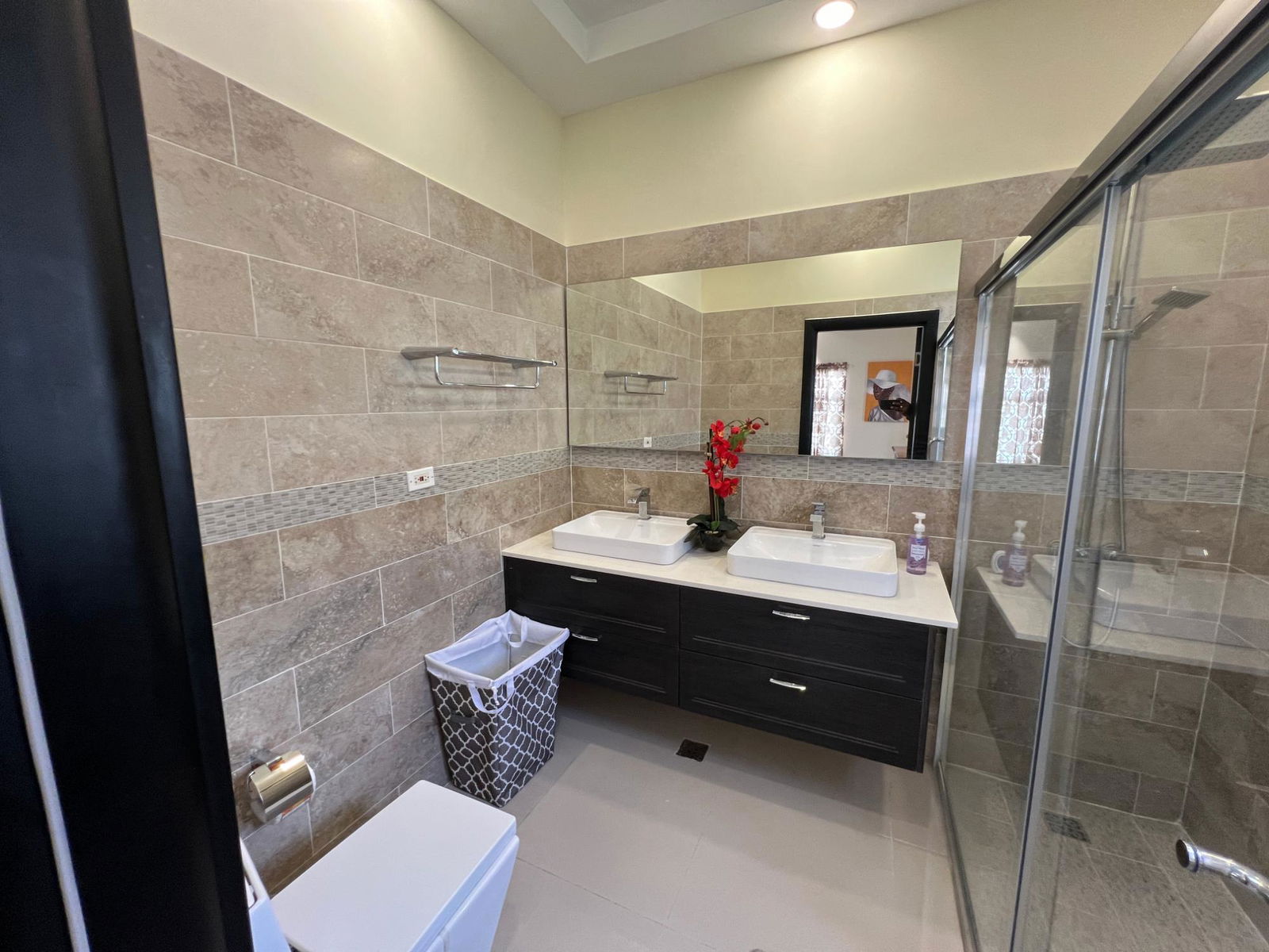 Modern-3-Bedroom-Villa-for-Sale-in-Pyramid-Point-Ocho-Rios-St.-Ann Nineteenth image of 79 Pyramid Point in Ocho Rios, St. Ann, Jamaica - property is For Sale