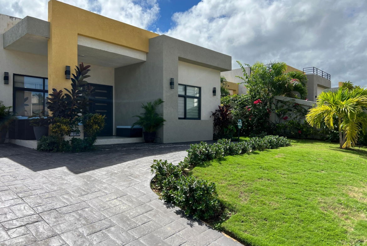 Third image of 79 Pyramid Point in Ocho Rios, St. Ann, Jamaica - property is For Sale