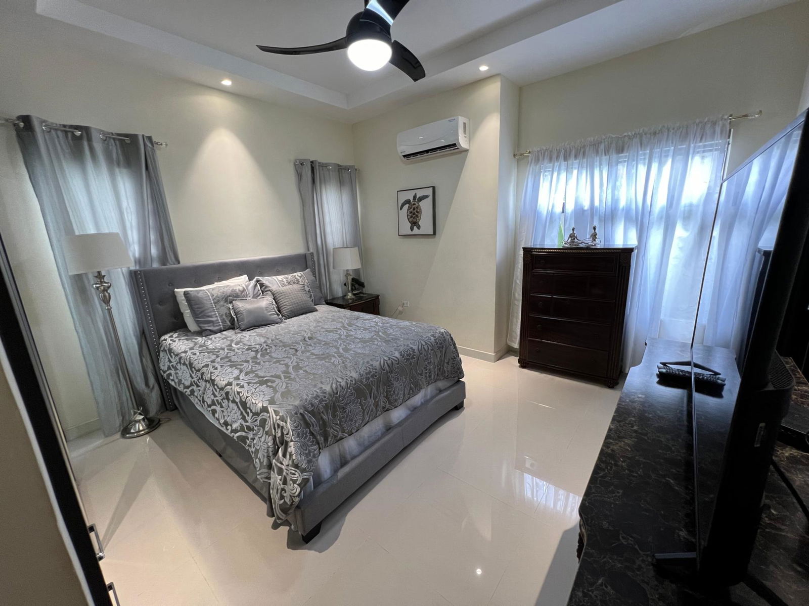 Modern-3-Bedroom-Villa-for-Sale-in-Pyramid-Point-Ocho-Rios-St.-Ann Twenty-Fifth image of 79 Pyramid Point in Ocho Rios, St. Ann, Jamaica - property is For Sale