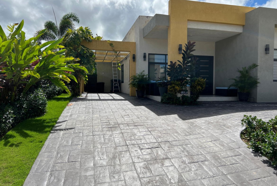 Fourth image of 79 Pyramid Point in Ocho Rios, St. Ann, Jamaica - property is For Sale