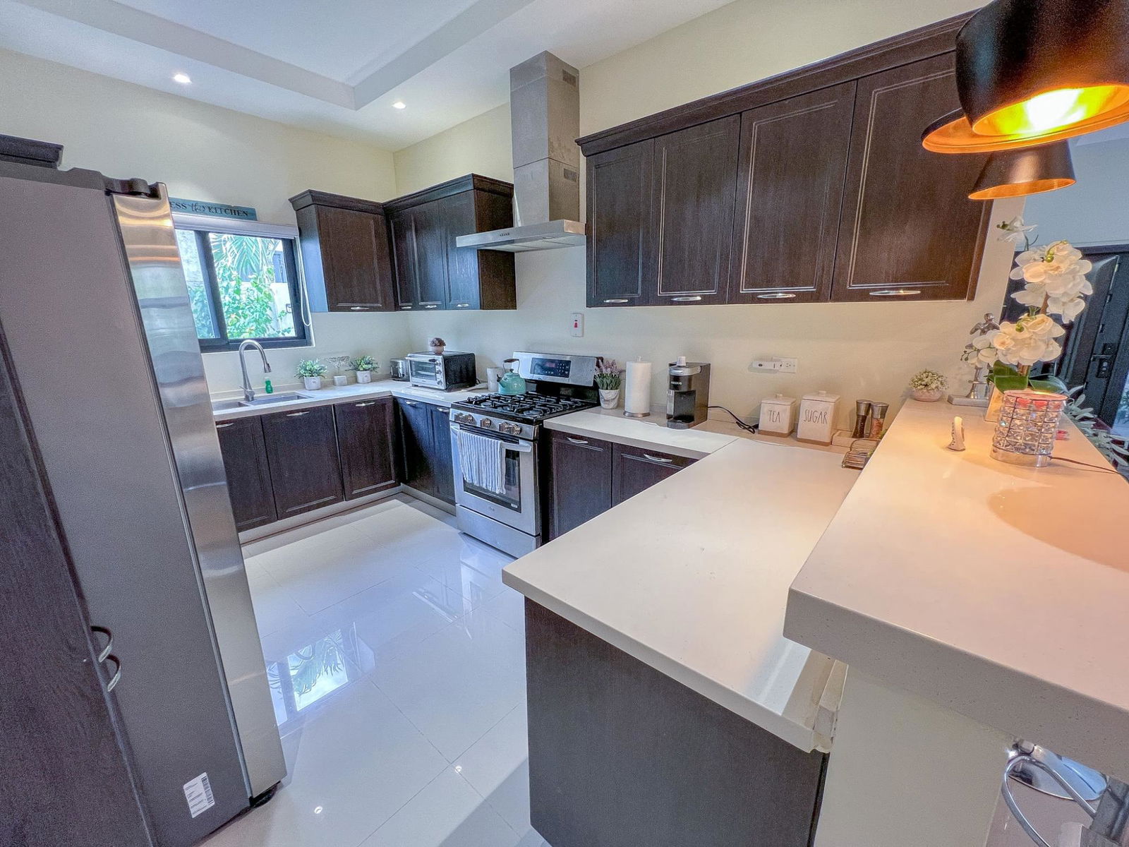 Modern-3-Bedroom-Villa-for-Sale-in-Pyramid-Point-Ocho-Rios-St.-Ann Tenth image of 79 Pyramid Point in Ocho Rios, St. Ann, Jamaica - property is For Sale