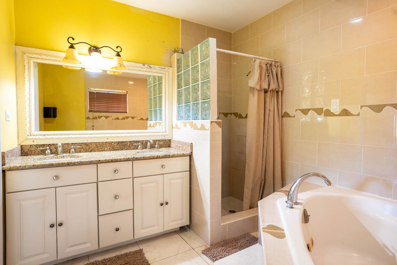 Seventeenth image of Heartease District in Heartease, Manchester, Jamaica - property is For Sale