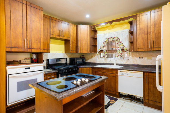 Ninth image of Heartease District in Heartease, Manchester, Jamaica - property is For Sale