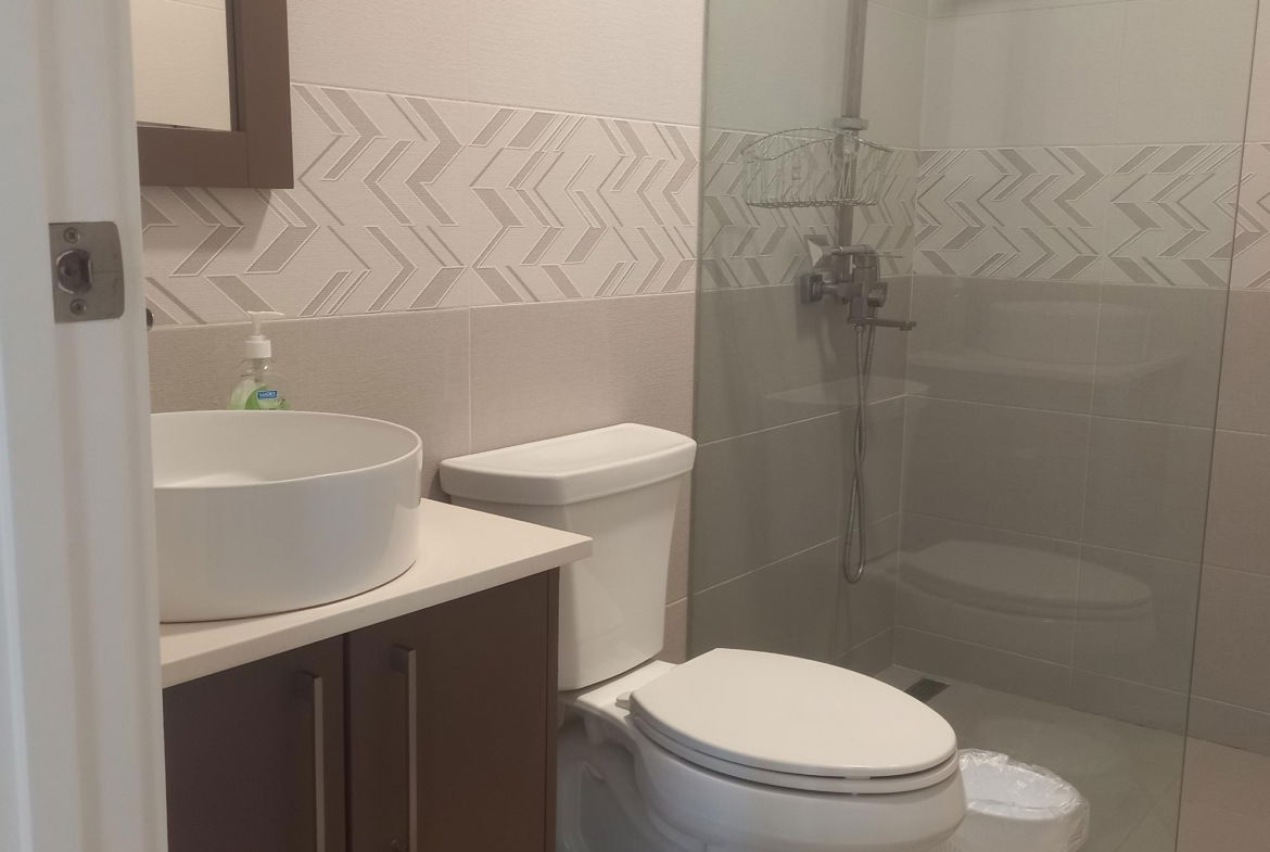 Twelfth image of 504-11a Waterloo Road, Kingston 1 in Kingston 10, St. Andrew, Jamaica - property is For Sale