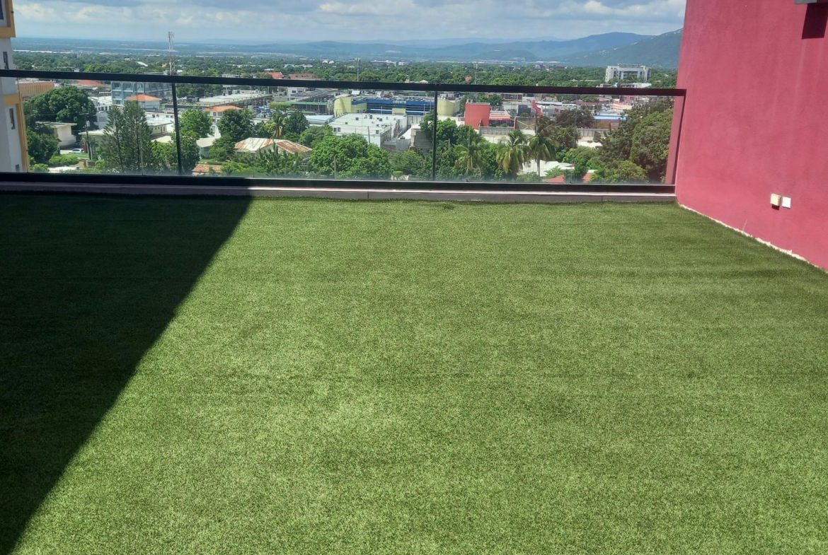 Eighteenth image of 504-11a Waterloo Road, Kingston 1 in Kingston 10, St. Andrew, Jamaica - property is For Sale