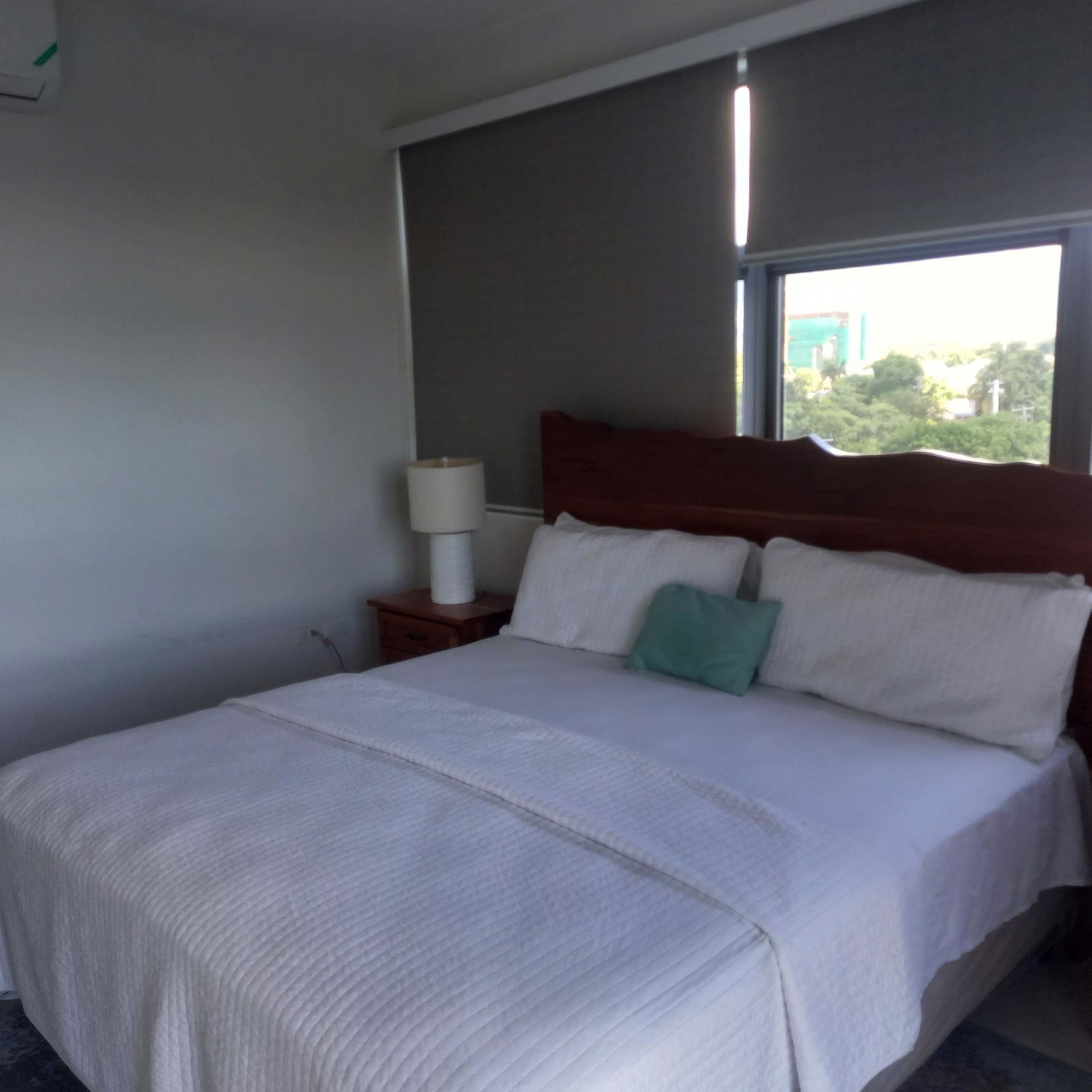 Seventh image of 504-11a Waterloo Road, Kingston 1 in Kingston 10, St. Andrew, Jamaica - property is For Sale