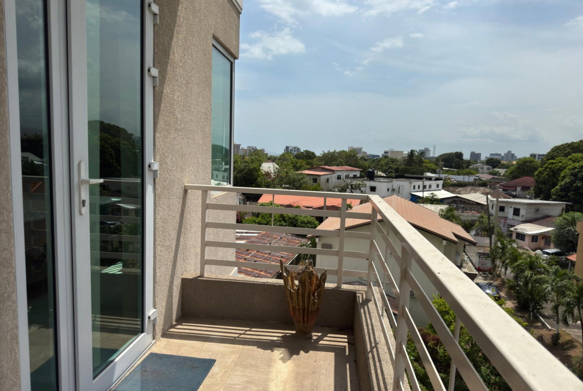 Seventeenth image of 308-308 Crieffe Road in Kingston 6, St. Andrew, Jamaica - property is For Rent