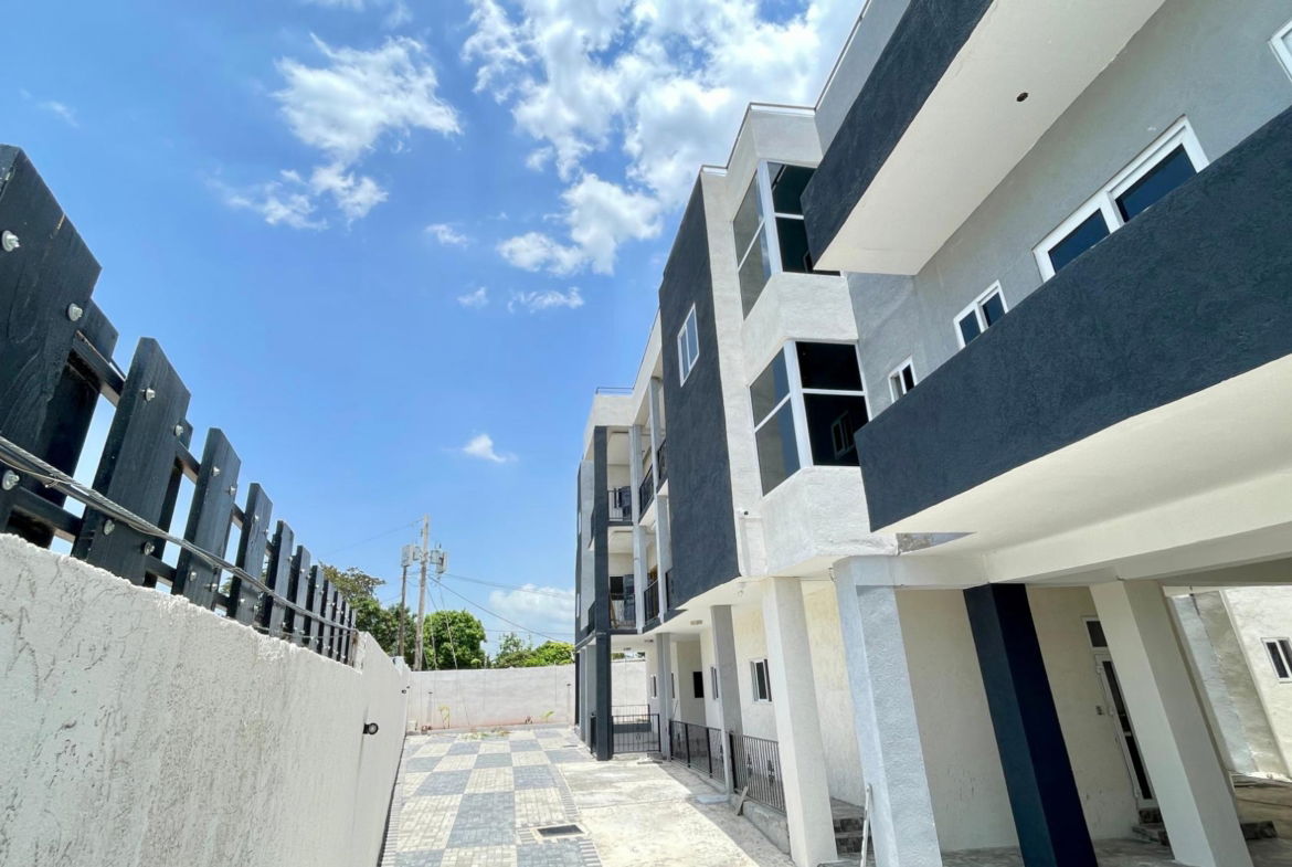 Fourth image of 7- 18 Acadia Suites in Kingston 6, St. Andrew, Jamaica - property is For Sale