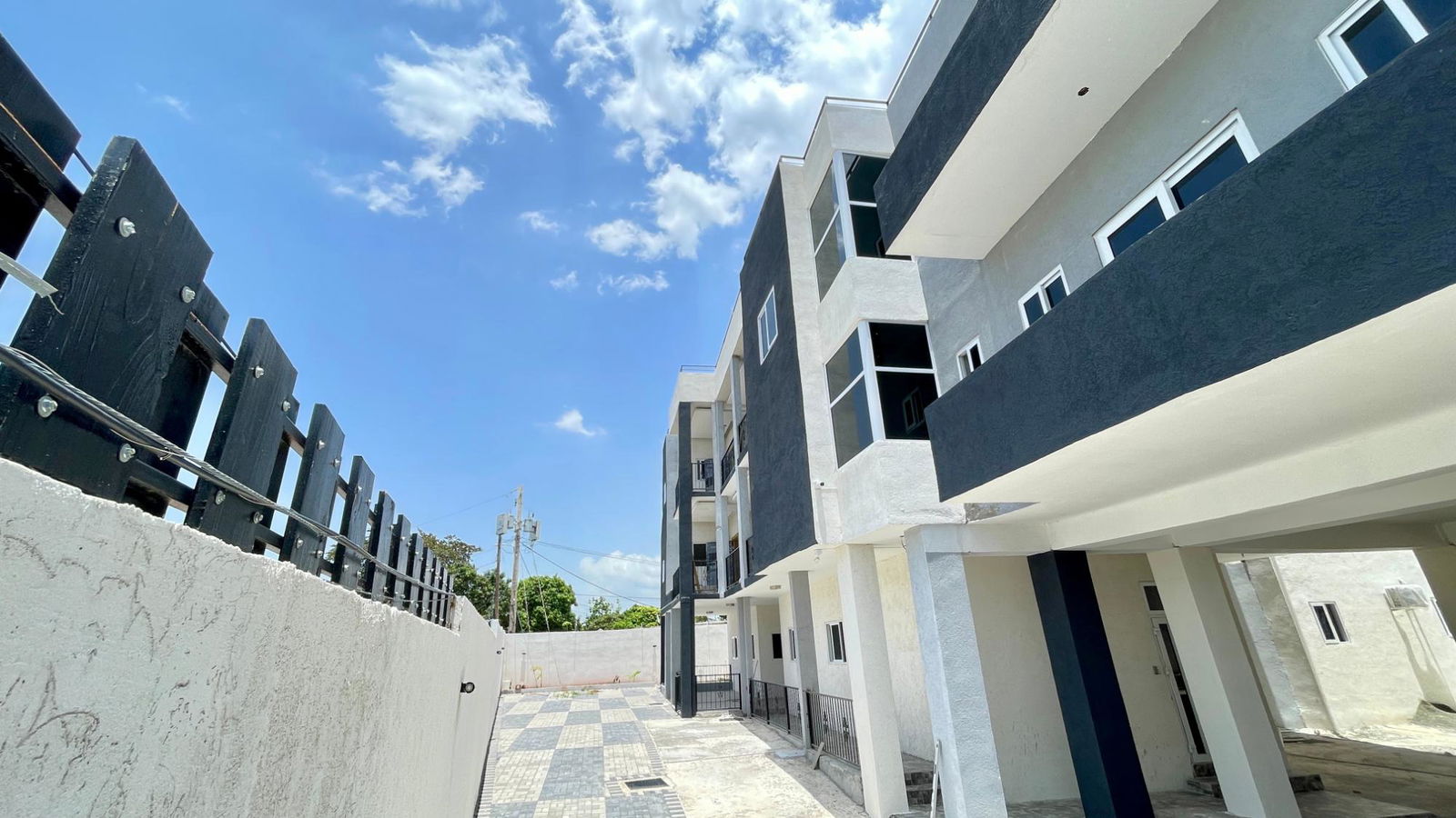 Modern-Luxury-Apartments-for-Sale-in-Acadia-Suites-St.-Andrew-Jamaica Fourth image of 7- 18 Acadia Suites in Kingston 6, St. Andrew, Jamaica - property is For Sale