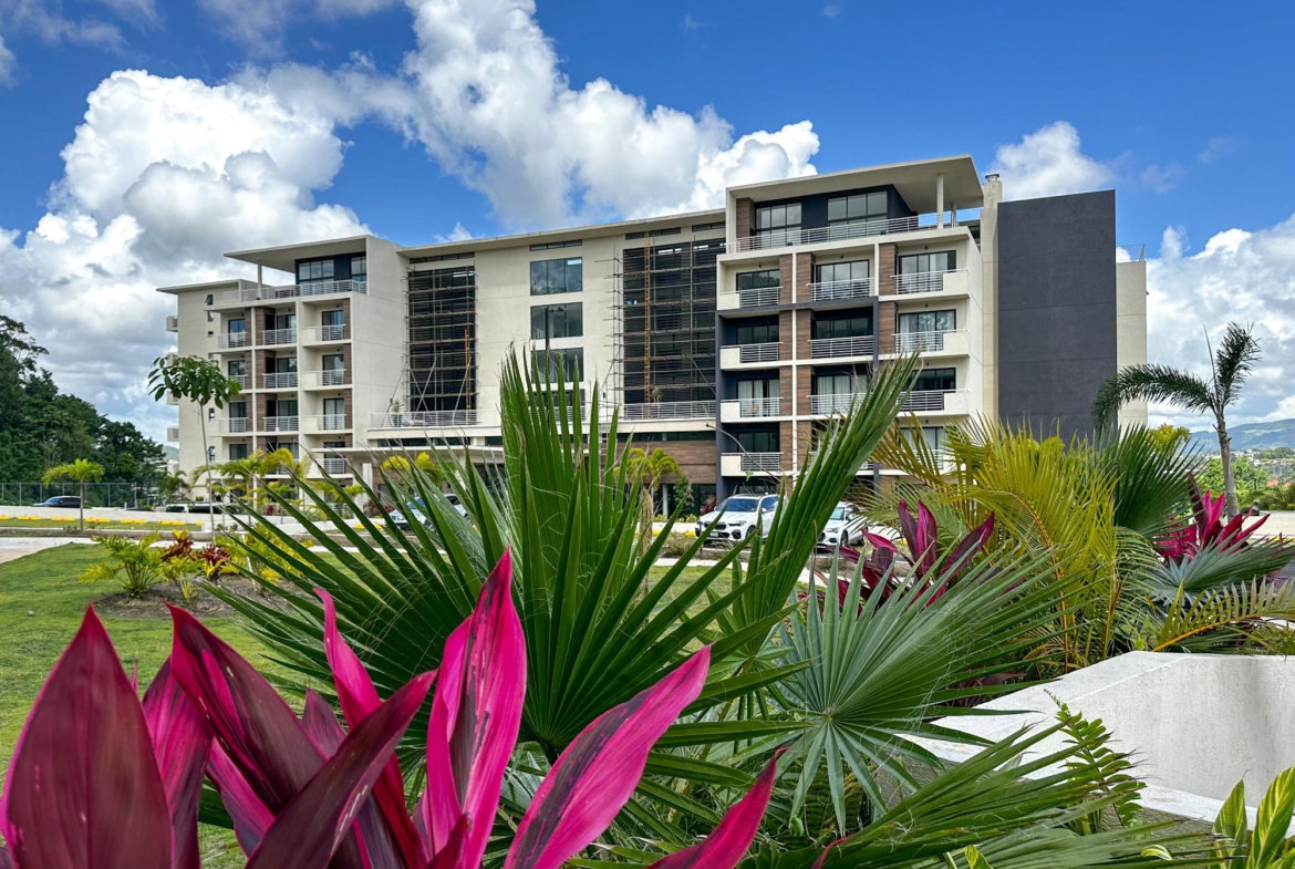 First image of 401-avista Bloomfield in Mandeville, Manchester, Jamaica - property is For Rent