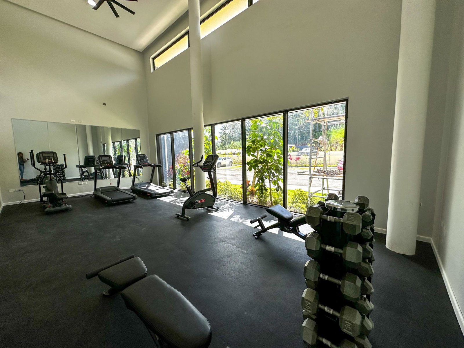 Fifth image of 401-avista Bloomfield in Mandeville, Manchester, Jamaica - property is For Rent