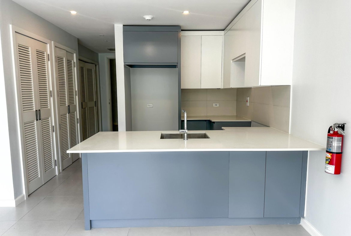 Ninth image of 401-avista Bloomfield in Mandeville, Manchester, Jamaica - property is For Rent