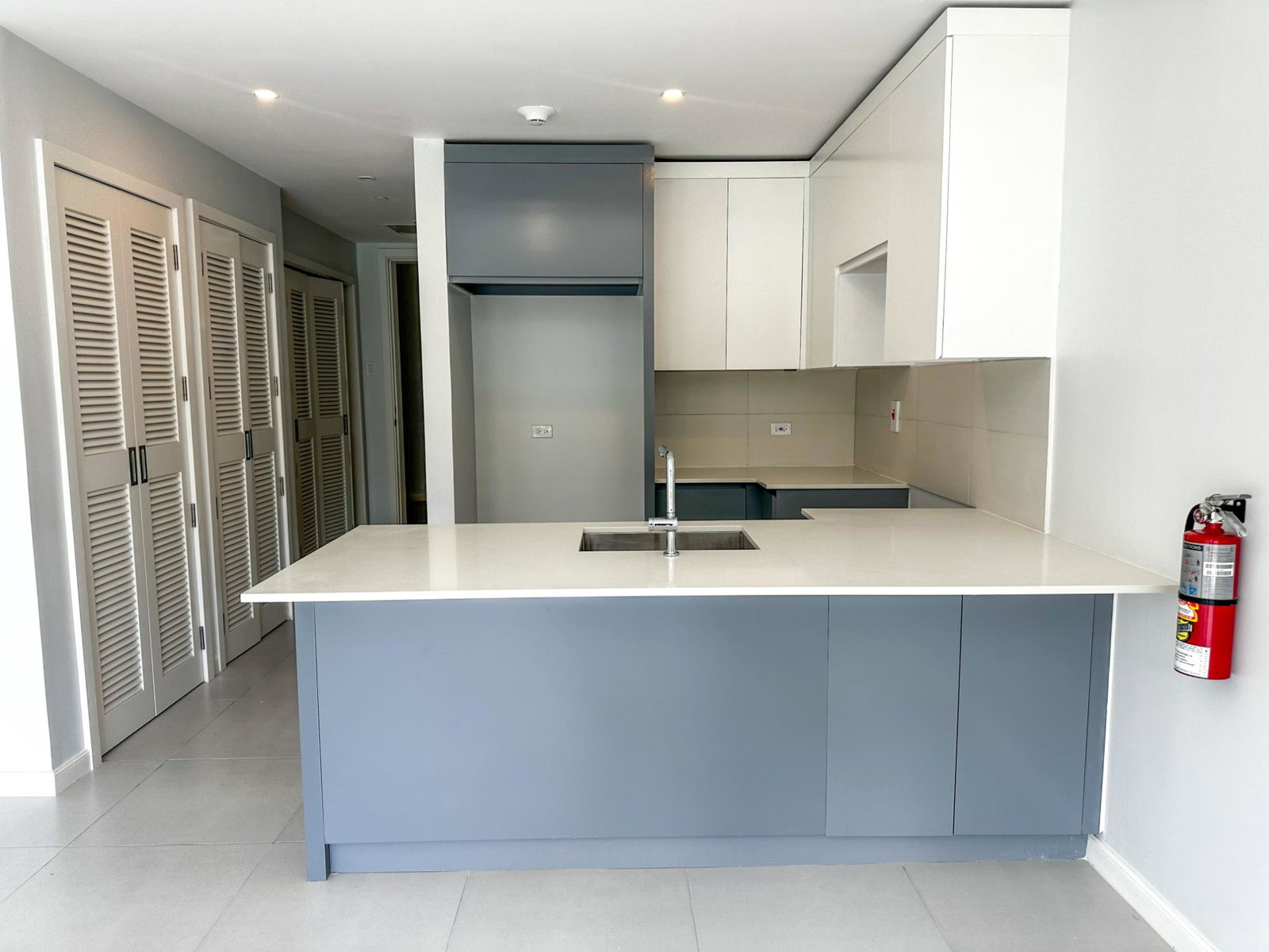 Ninth image of 401-avista Bloomfield in Mandeville, Manchester, Jamaica - property is For Rent