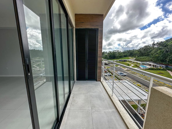 Tenth image of 401-avista Bloomfield in Mandeville, Manchester, Jamaica - property is For Rent