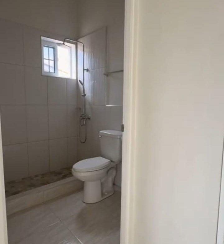 Tenth image of 137 Sandown Palm's in Greater Portmore, St. Catherine, Jamaica - property is For Sale