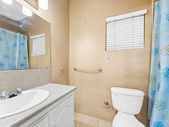 Ninth image of 13-17 Braemar Avenue in Kingston 5, St. Andrew, Jamaica - property is For Sale