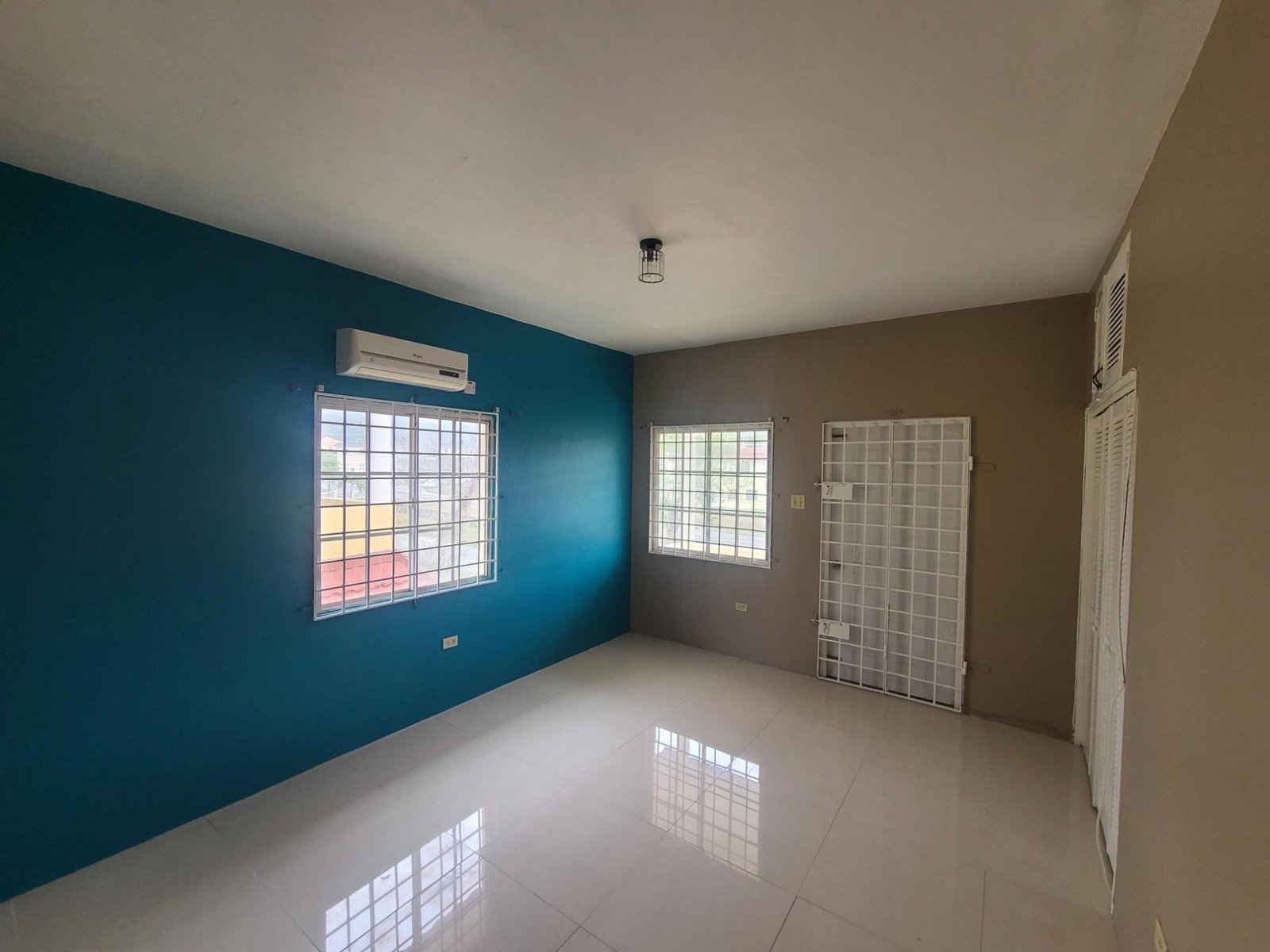 Move-In-Ready-2-Bedroom-Townhouse-for-Rent-in-Mona-Kingston-6-–-Pines-of-Karachi Twelfth image of 36 Willow Way in Kingston 6, St. Andrew, Jamaica - property is For Rent