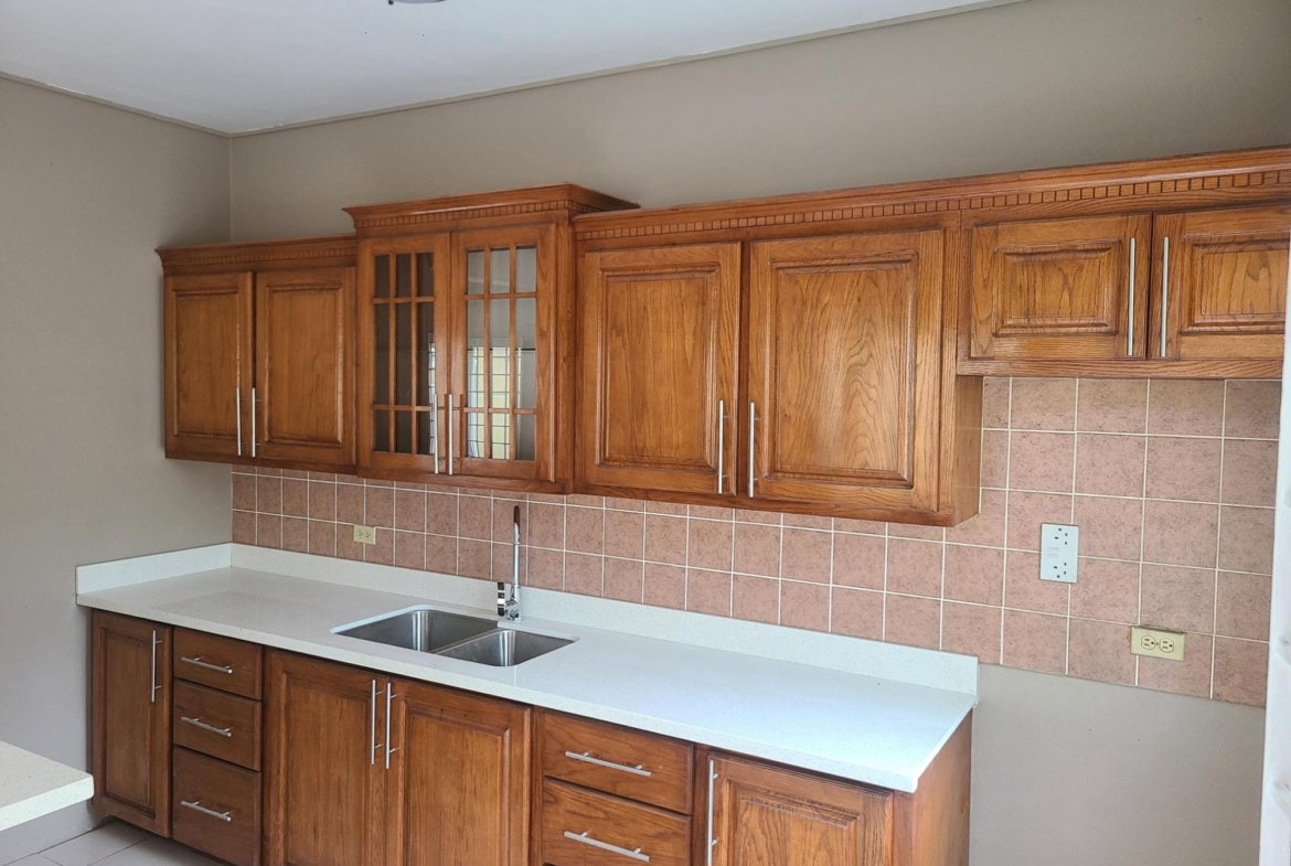 Sixth image of 36 Willow Way in Kingston 6, St. Andrew, Jamaica - property is For Rent