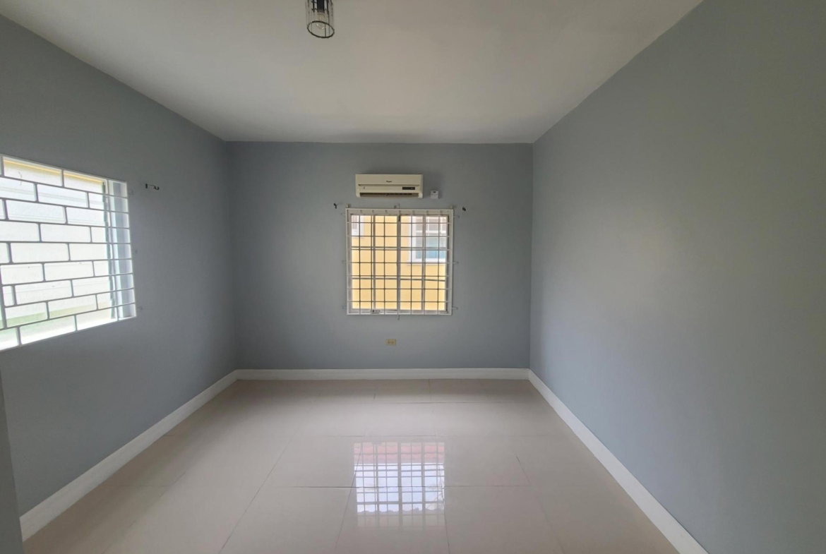 Tenth image of 36 Willow Way in Kingston 6, St. Andrew, Jamaica - property is For Rent