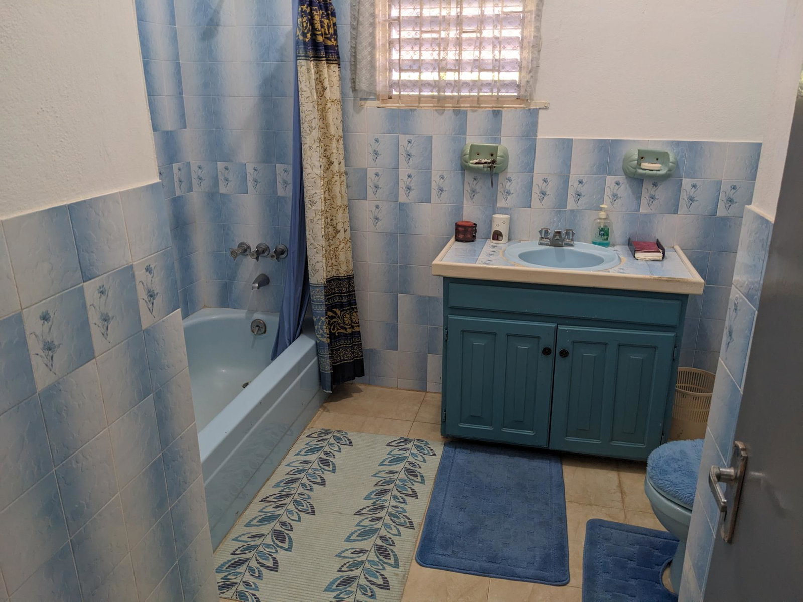 Twelfth image of River View Exchange in Ocho Rios, St. Ann, Jamaica - property is For Sale