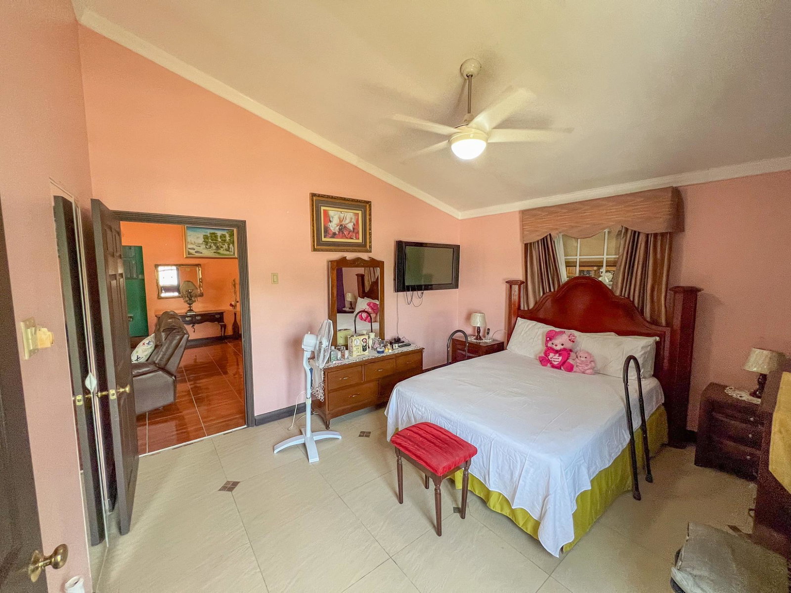 Twenty-Second image of Arabella Close el Prado in Spanish Town, St. Catherine, Jamaica - property is For Sale