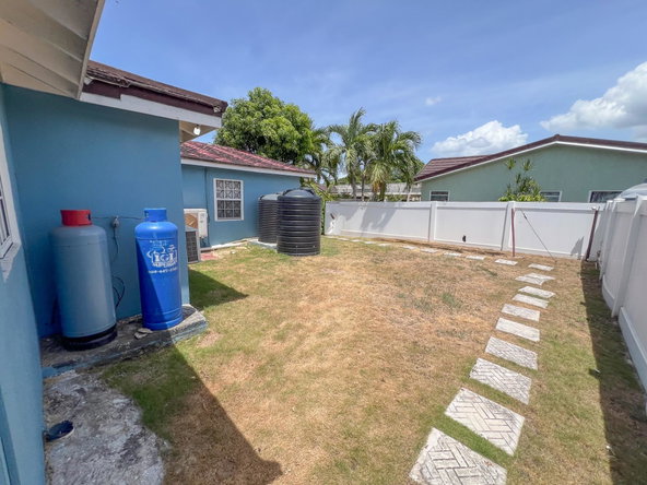 Thirtieth image of Arabella Close el Prado in Spanish Town, St. Catherine, Jamaica - property is For Sale