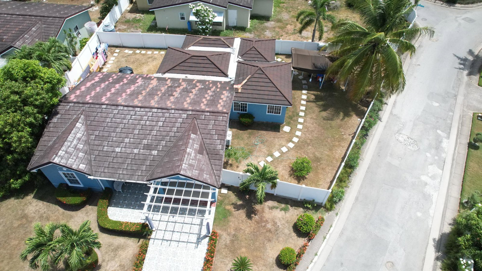 Fourth image of Arabella Close el Prado in Spanish Town, St. Catherine, Jamaica - property is For Sale