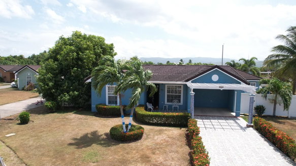 First image of Arabella Close el Prado in Spanish Town, St. Catherine, Jamaica - property is For Sale