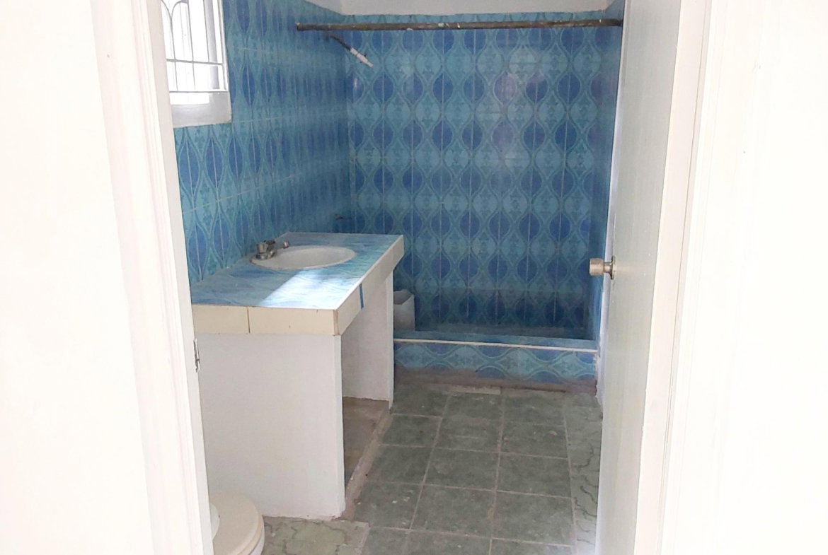 Fourteenth image of 423 Pitfour Pen Granville St. in Paradise Heights, St. James, Jamaica - property is For Sale