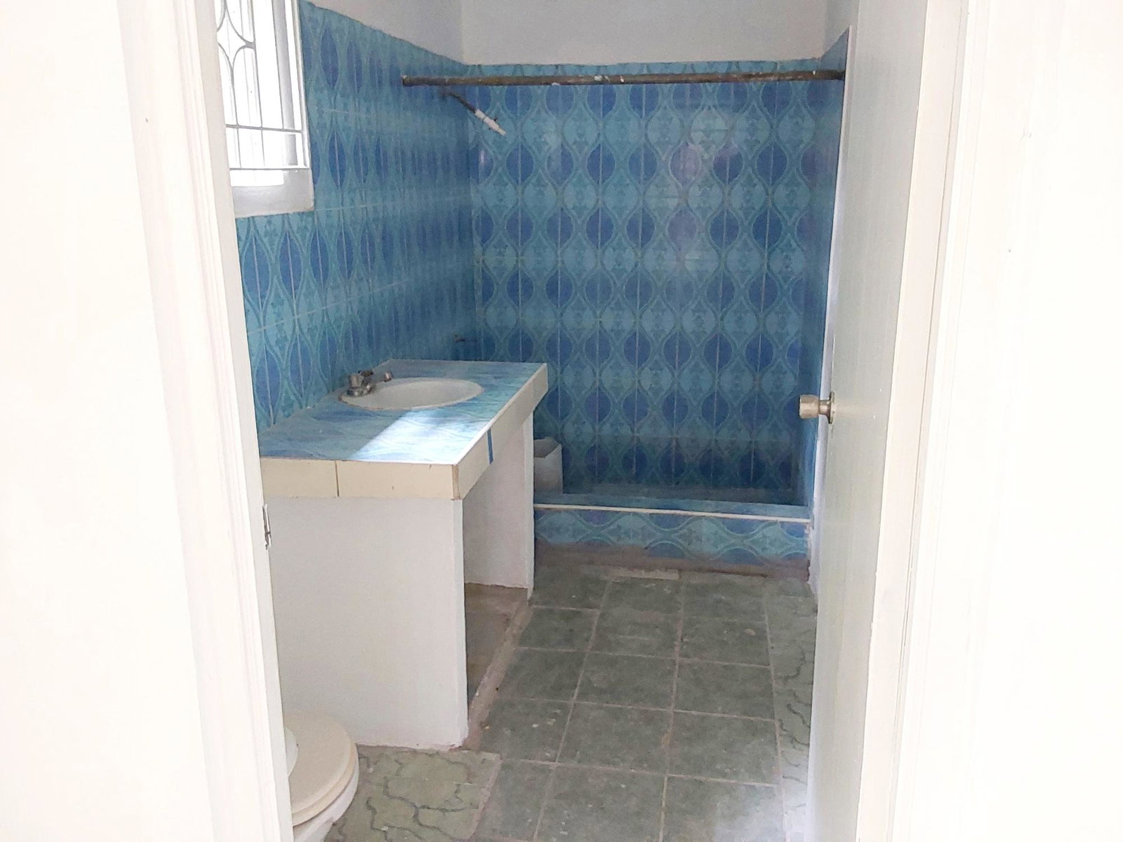Multi-Family-Fixer-Upper-For-Sale-in-St.-James-Jamaica-–-Great-Investment-Opportunity Fourteenth image of 423 Pitfour Pen Granville St. in Paradise Heights, St. James, Jamaica - property is For Sale