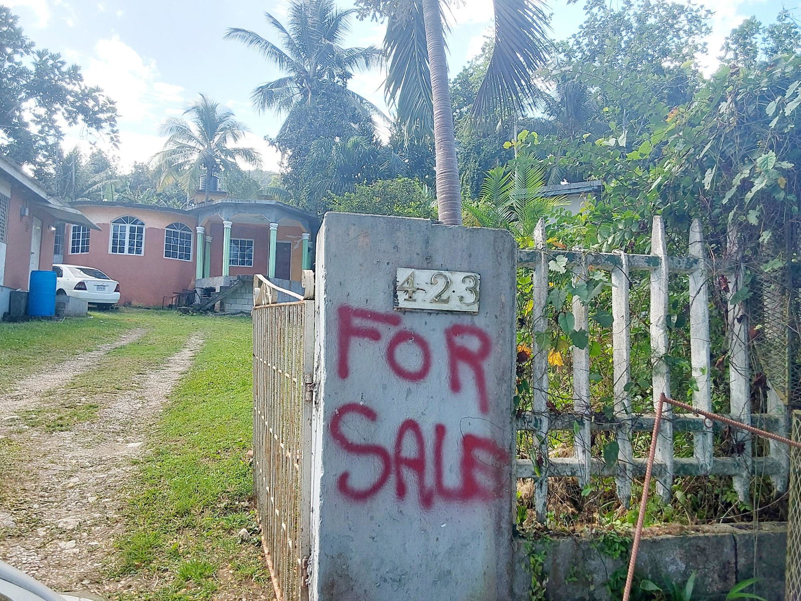 Multi-Family-Fixer-Upper-For-Sale-in-St.-James-Jamaica-–-Great-Investment-Opportunity Third image of 423 Pitfour Pen Granville St. in Paradise Heights, St. James, Jamaica - property is For Sale