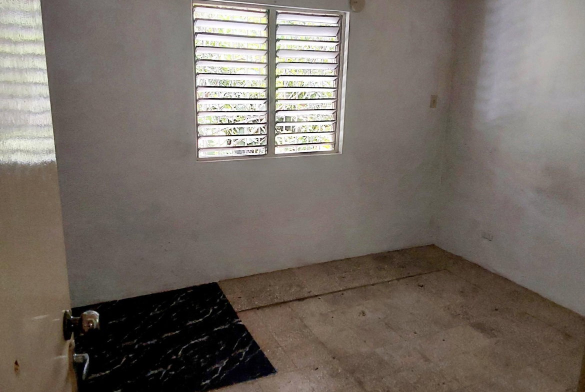 Eighth image of 423 Pitfour Pen Granville St. in Paradise Heights, St. James, Jamaica - property is For Sale