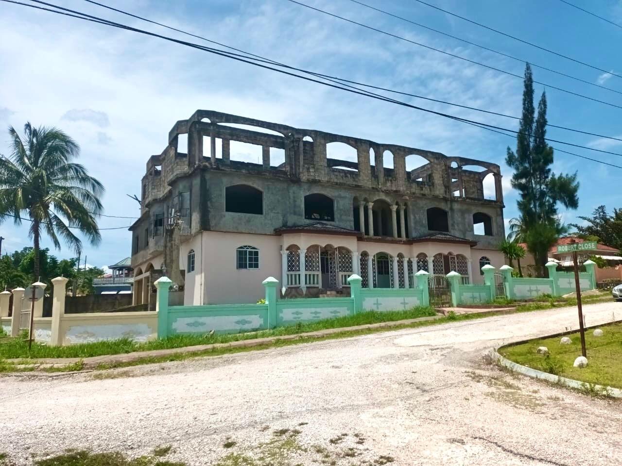 Fifth image of 47- Williamsfield, Manchester in Williamsfield, Manchester, Jamaica - property is For Sale